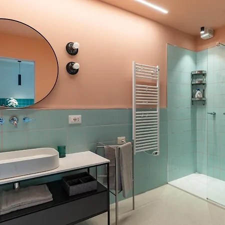 Zefiro Com Design, Large Terrace, Bike, Near And Thermal فندق