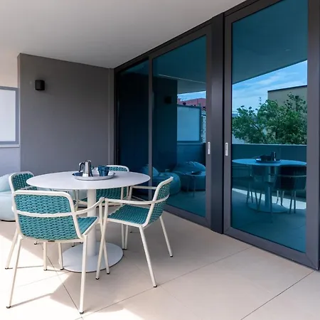 Zefiro Com Design, Large Terrace, Bike, Near And Thermal *