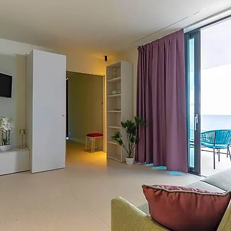 Zefiro Com Design, Large Terrace, Bike, Near And Thermal * Grado