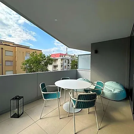 Zefiro Com Design, Large Terrace, Bike, Near And Thermal * Grado