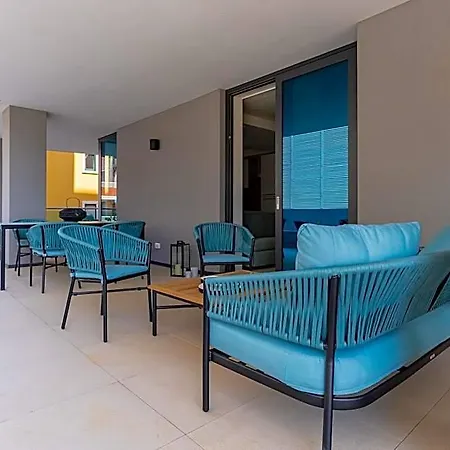 Zefiro Com Design, Large Terrace, Bike, Near And Thermal *